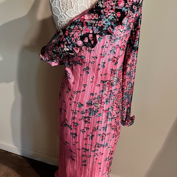 Givenchy $4320. One Shoulder Long  Pleated Runway Dress Gown S 2 - Picture 6 of 9